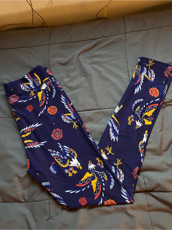LuLaRoe Pants - LuLaRoe Patriotic Patterned Leggings